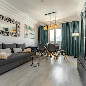 https://beautiful-2-bedroom-apartment-vista-del-mar.in-canary-islands.com
