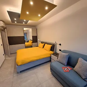 https://quinta-stella.it-lombardy.com